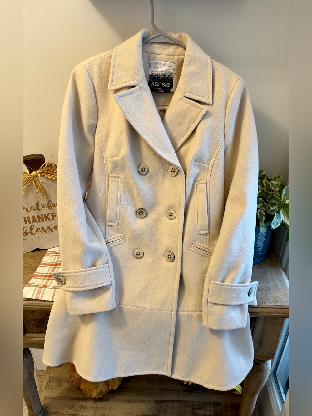 Kensie Cream/Beige Double-Breasted Flared Skirt Coat
